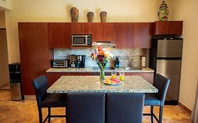 Porto Playa Condo Hotel And Beach Club